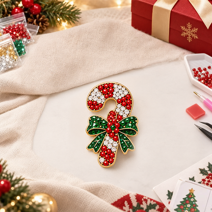 🔥🎄Sparkling Christmas Brooches - A Beginner-Friendly Diamond Painting Kit For Cozy Family Crafting, Festive Outfits And Heartfelt Handmade Gifts💎
